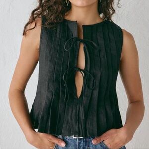 NWT VRG GRL Valeria Sleeveless Linen Black Pleated Tie-Front Tank Top